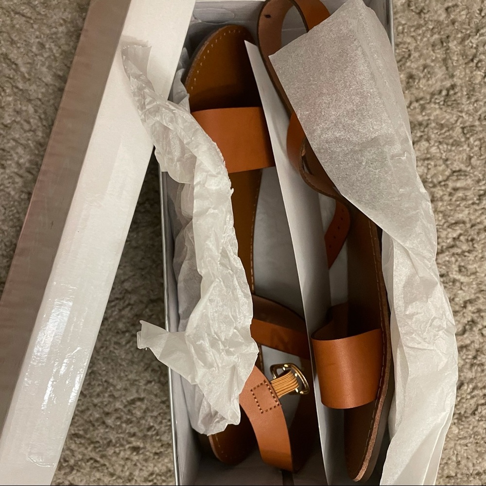 Sandals - Picture 3 of 3